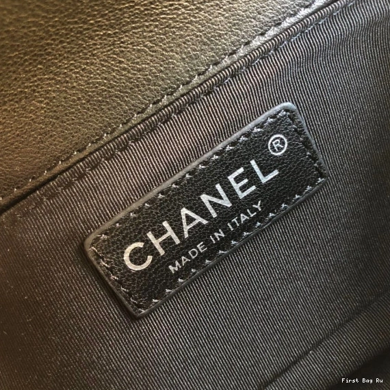First Bag Ru BOY BAG 25CM 20CM CHANEL 0717